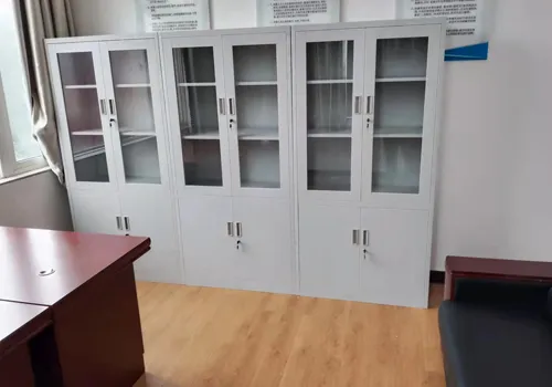fábrica de muebles de acero